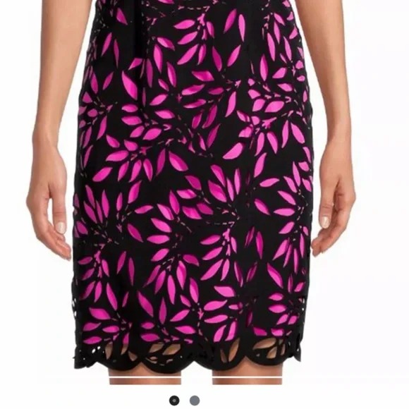 Shani Black Dress with Fuchsia Accents - Picture 11 of 11